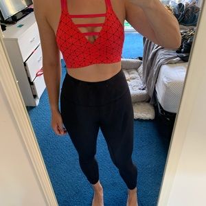 Victoria Sport high neck sports bra